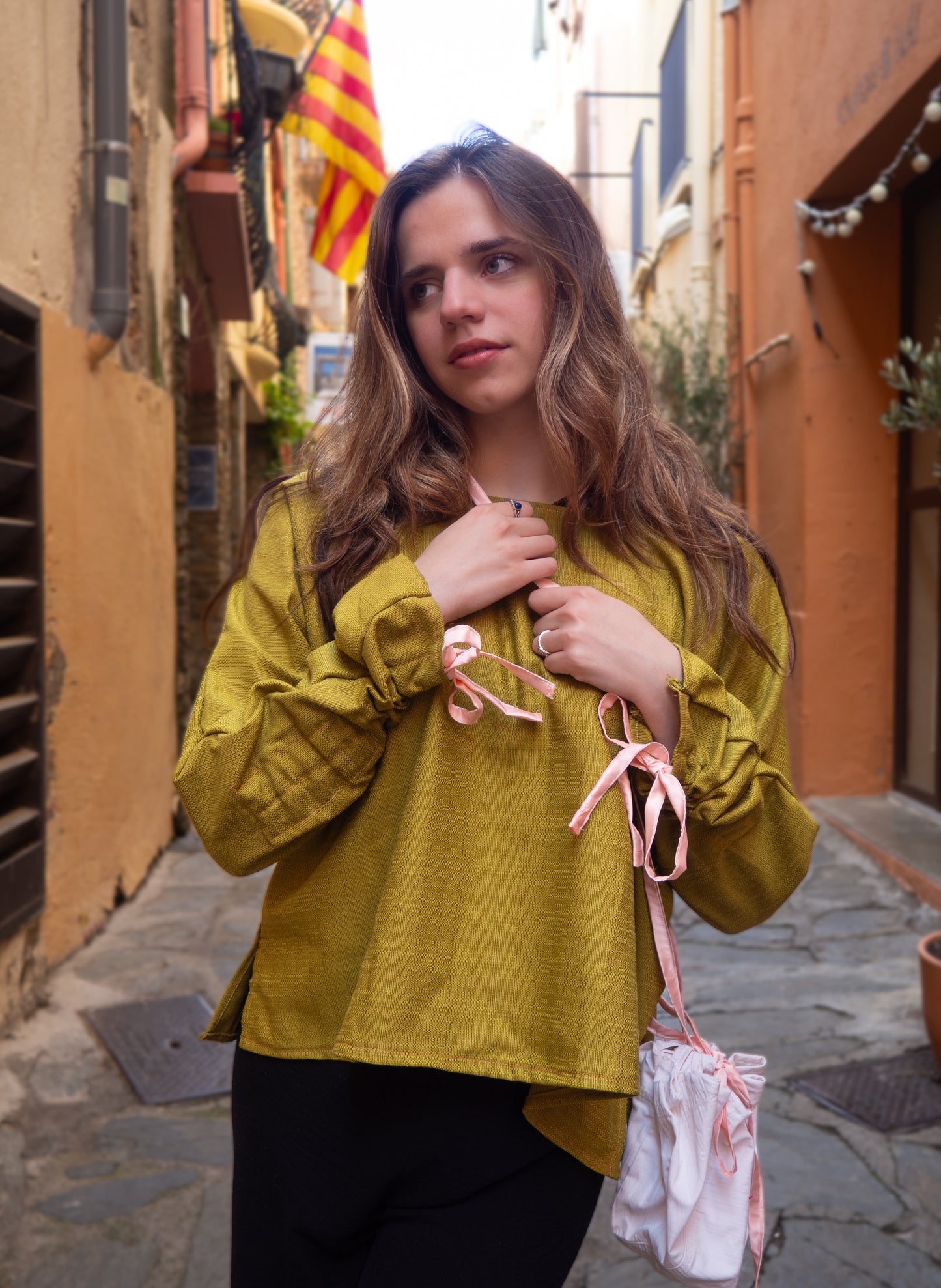 Haut upcyclé femme – création artisanale