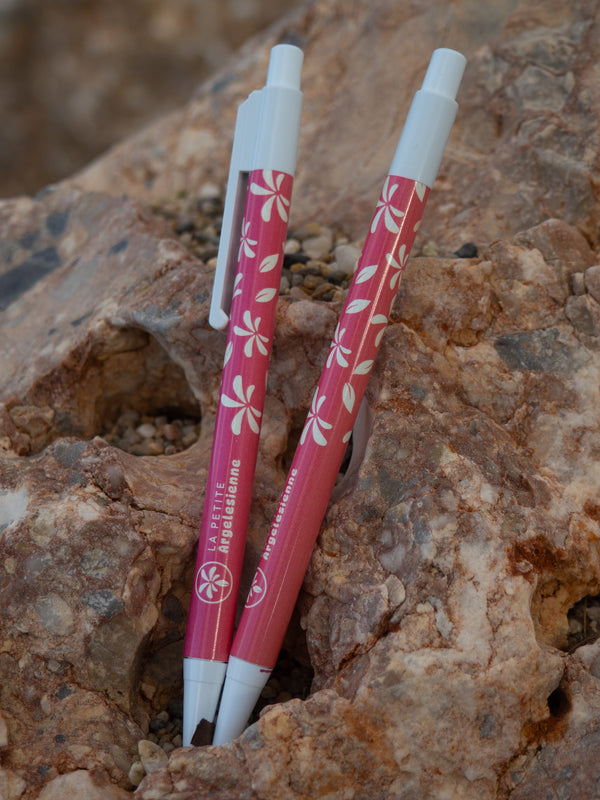 Stylo la petite argelesienne – Édition Rose